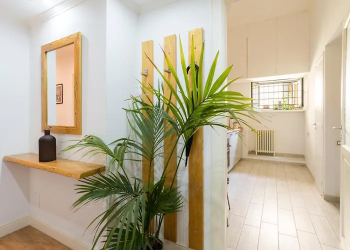 Apartment Passeggiata Di Ripetta Tevere View Spacious 2 Bedroom For 7 Pax