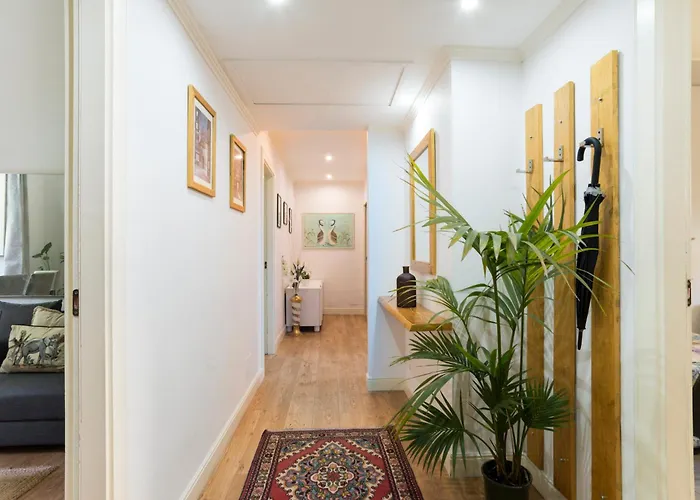 Apartment Passeggiata Di Ripetta Tevere View Spacious 2 Bedroom For 7 Pax