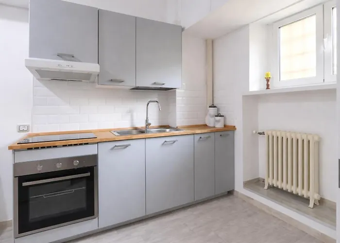 Passeggiata Di Ripetta Tevere View Spacious 2 Bedroom For 7 Pax Rom
